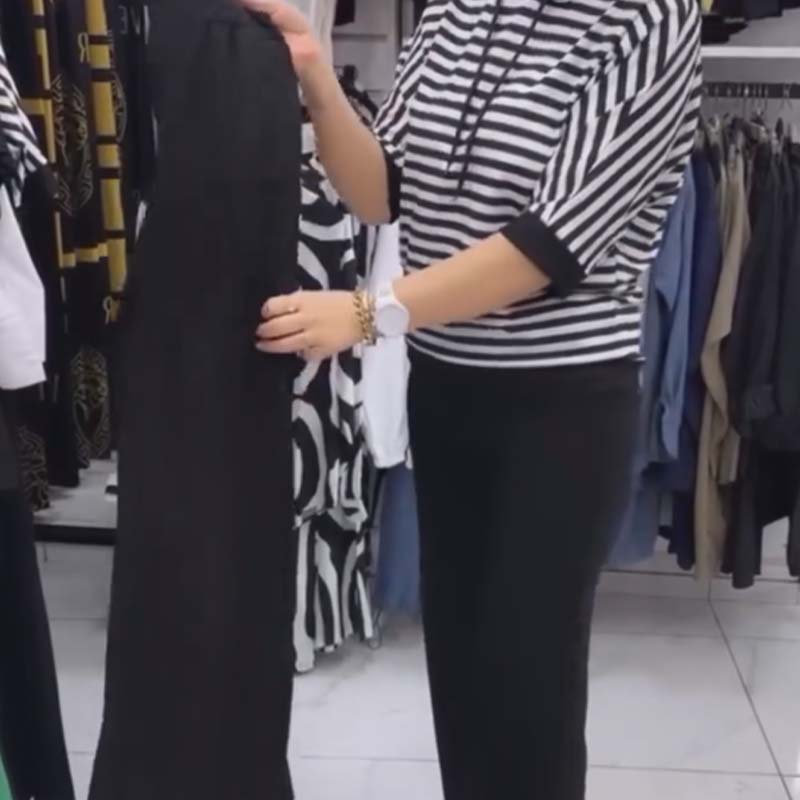 Damen-Set aus gestreiftem Oberteil und einfarbiger Hose
