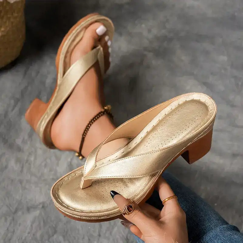 Chanclas de mujer con tacón grueso para verano🌧️🌷Suela suave y antideslizante.