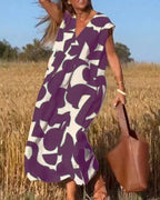 Lässiges Damenkleid mit geometrischen Farbblöcken