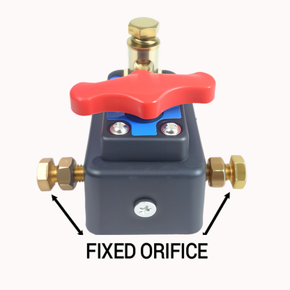 Separador universal para baterías de automóvil con 12–24 V