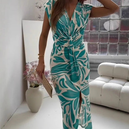 Ärmelloses Kleid mit Print und Schlitz