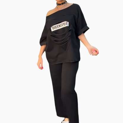 Modisches Set aus Kurzarmshirt und einfarbiger Hose mit Taschen