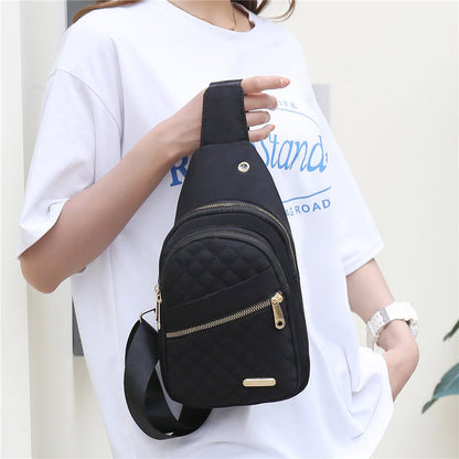 🛍️🎒Leichte Metall-Brusttasche mit Reißverschluss und Kabeldurchführung 🛍️– Exquisites Geschenk