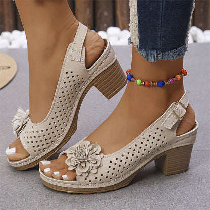 💖Sandalias casuales de mujer con vainica floral y tacón inclinado