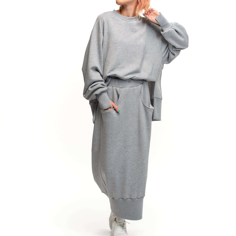 2-teiliges Set aus Rundhals-Sweatshirt und Rock für Damen