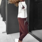 Farbblock-Pullover mit Kapuze und Jogginghose im Set