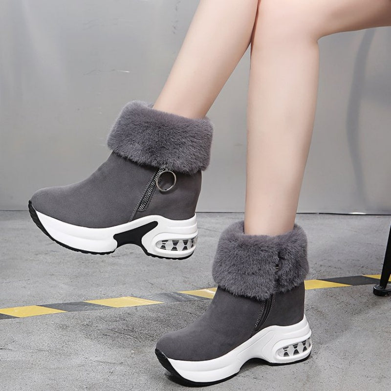 Damenstiefeletten mit dicker Sohle und Futter