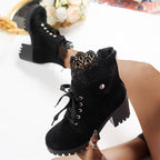 Damen-Stiefeletten mit dickem Absatz und Spitze