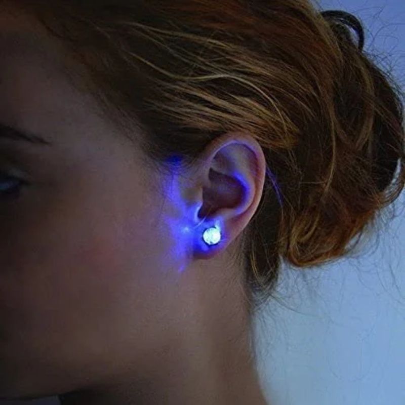 ✨ LETZTER TAG VERKAUF 50% RABATT ✨Stylische LED-leuchtende Kronenohrringe
