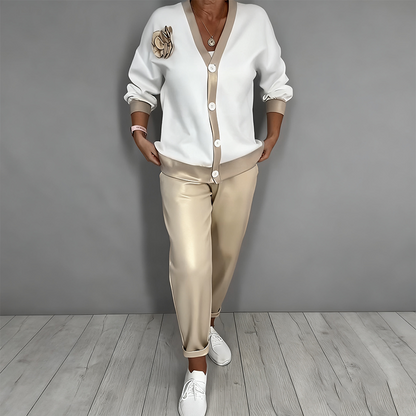 🔥Zeitlich begrenztes Angebot – 2-teiliges Set aus lässigem Damen-Oberteil mit V-Ausschnitt und Hose mit hoher Taille