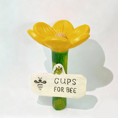 Abreuvoir en forme de fleur avec piquet de jardin pour abeilles