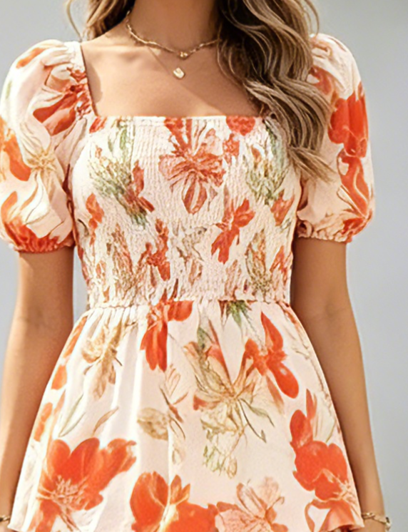 🔥Letzter Tag des Schlussverkaufs – 50 % Rabatt🔥Damen-Maxikleid aus Chiffon mit Blumenmuster und Stufenschnitt – kurze Ärmel, quadratischer Ausschnitt